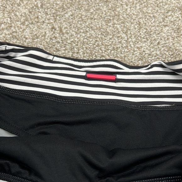 Lululemon Speed Up Short - Picture 4 of 4